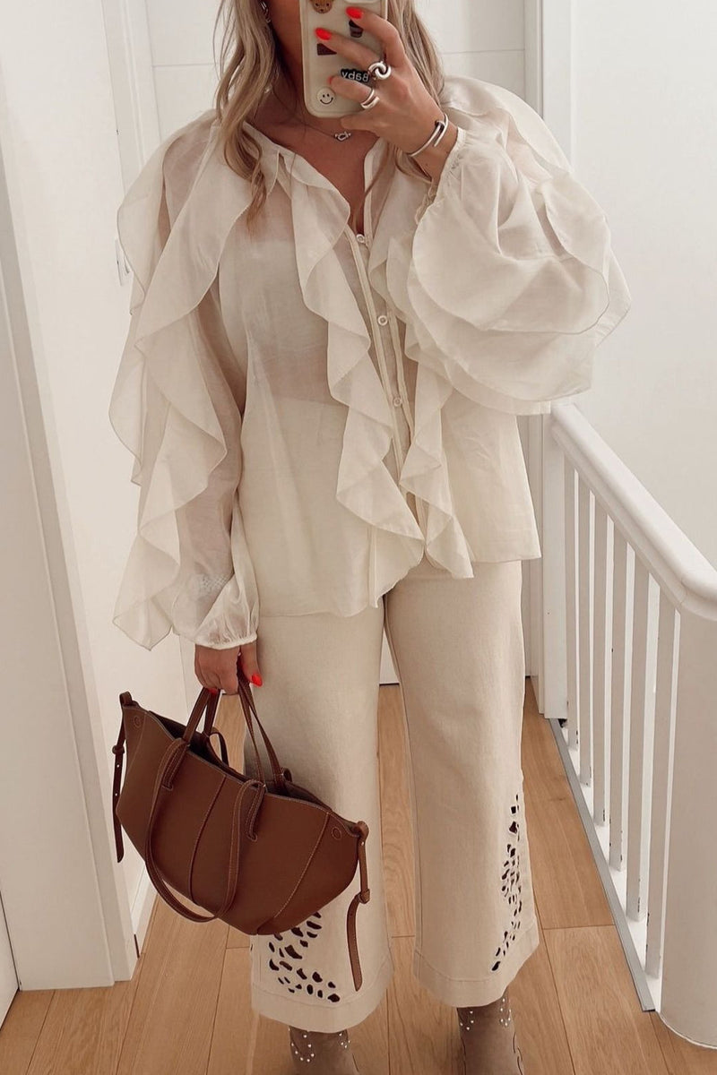 Polished Blouse with an Effortless Classic Look
