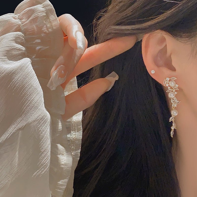 Floraison Pearl Earrings