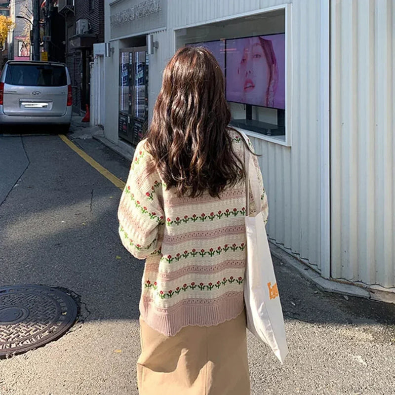 Elegantly Designed Cardigan