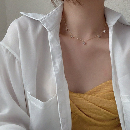 Winona Flower Choker Necklace