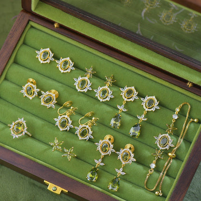 Garden of Eden Stud Earrings