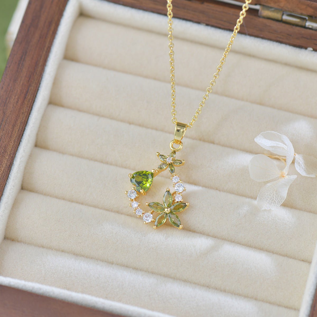 Heart of Spring Necklace