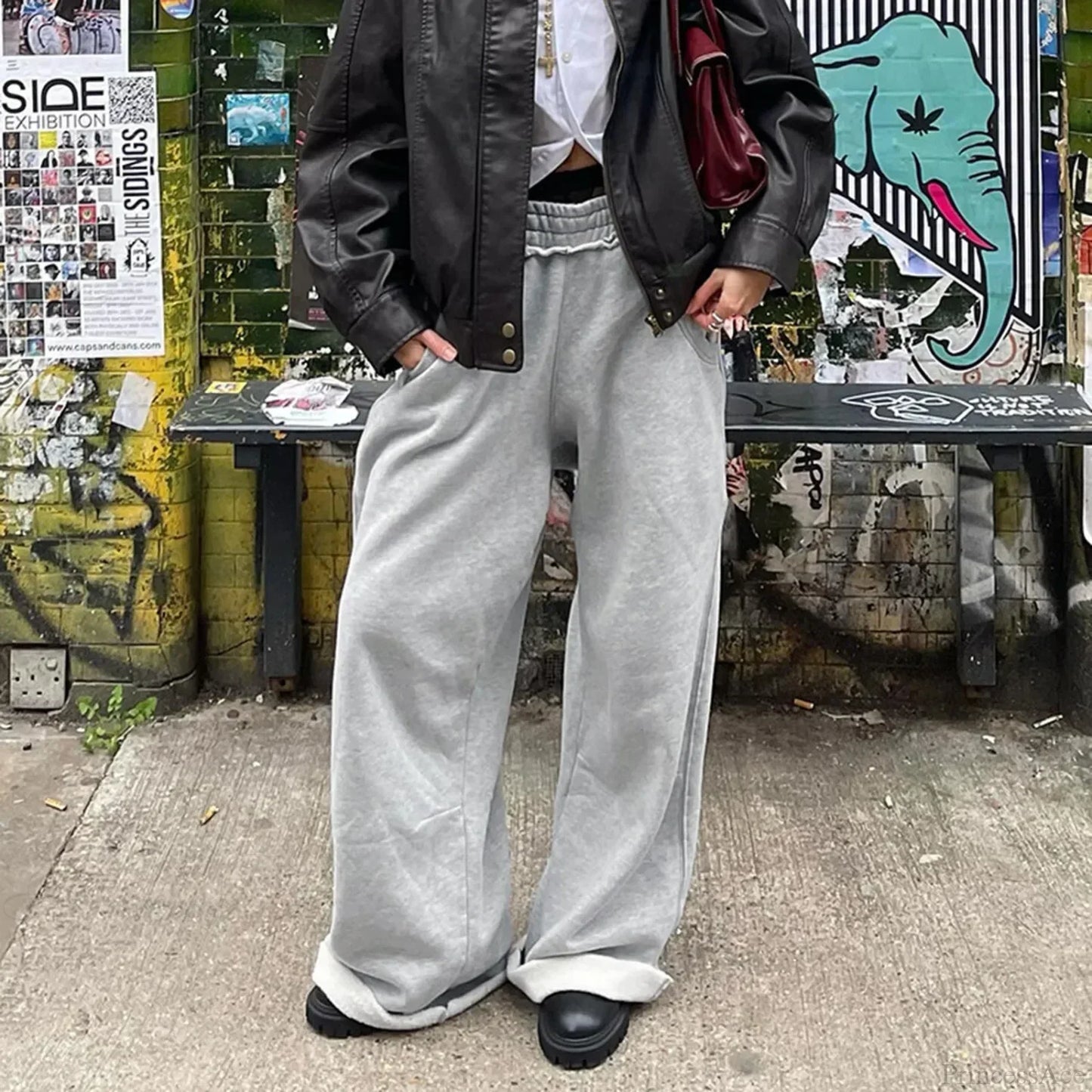 Elegantly Designed Pants