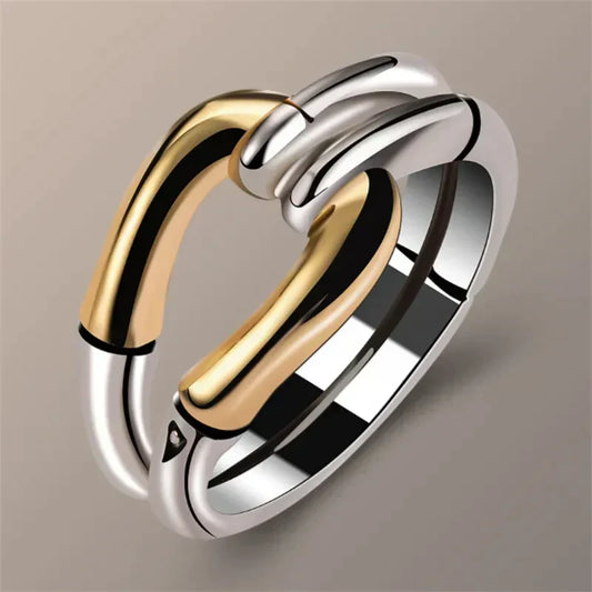 Knotted Ring in Gold and Silver