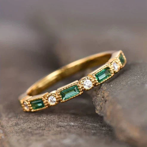 Inlaid Green Crystal Ring