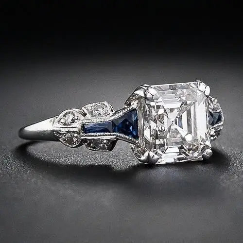 Brilliant Ring in Blue and Silver