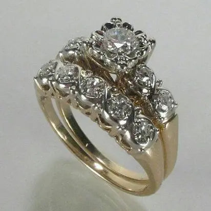 Gold Ring With Glitter