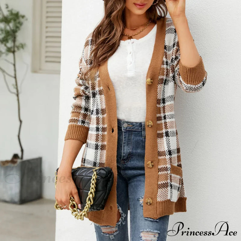 Elegantly Designed Cardigan