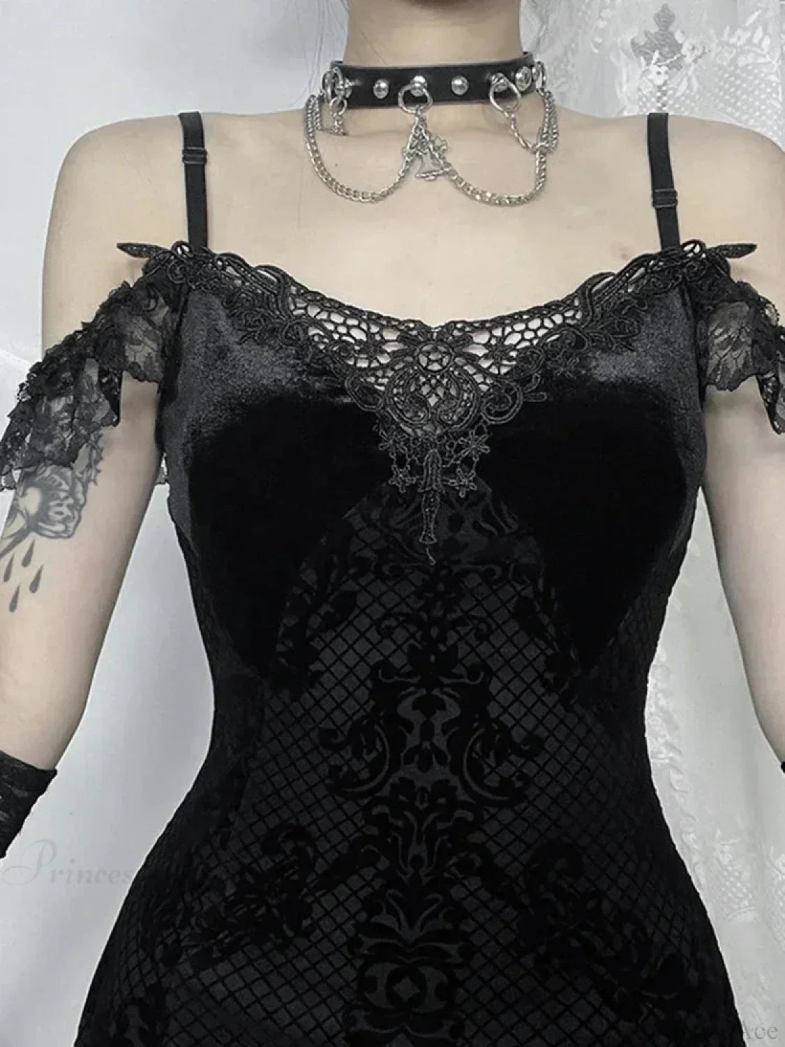 Timeless Vintage Style Dress
