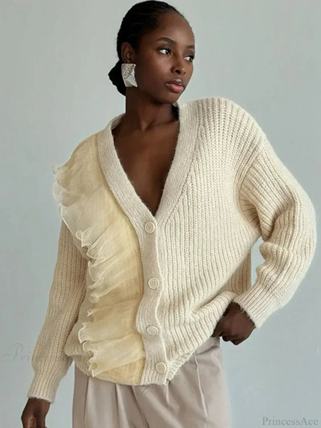 Gracefully Designed Cardigan