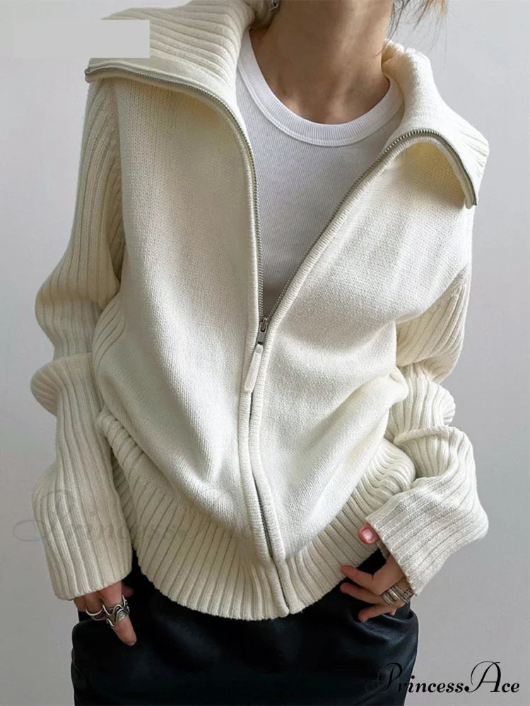 Elegantly Designed Cardigan