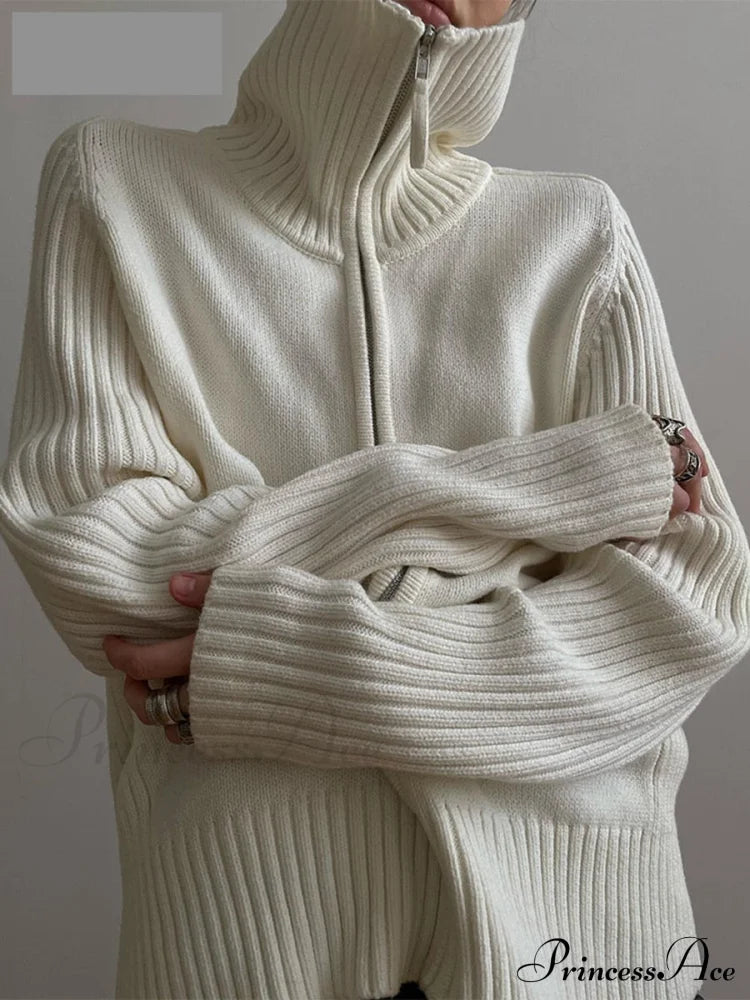 Elegantly Designed Cardigan