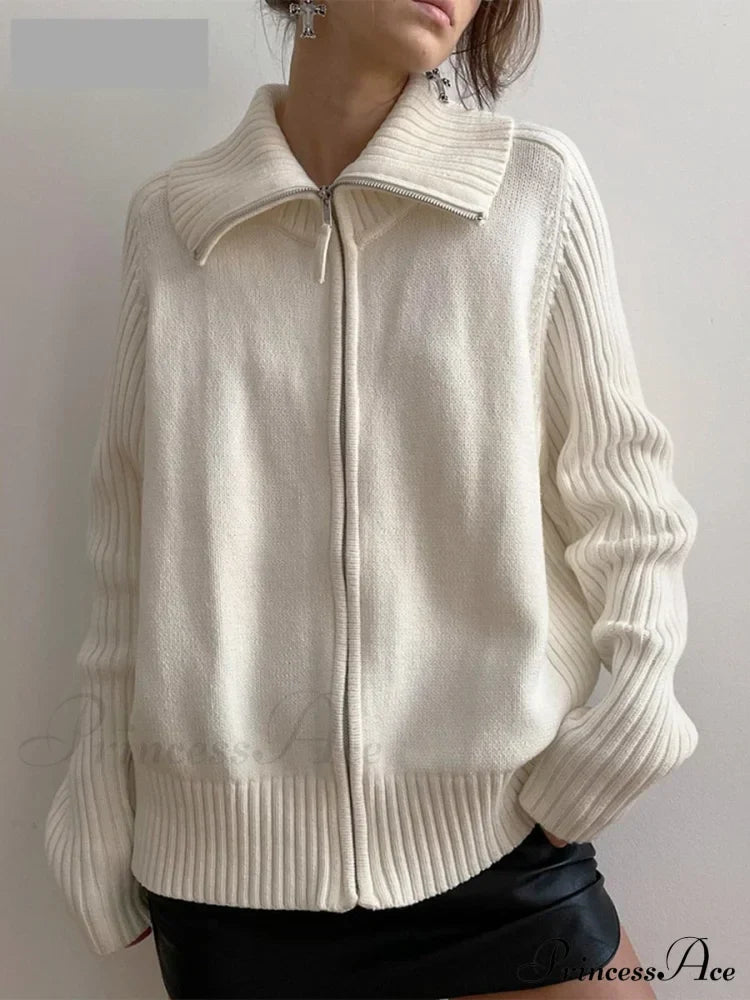 Elegantly Designed Cardigan