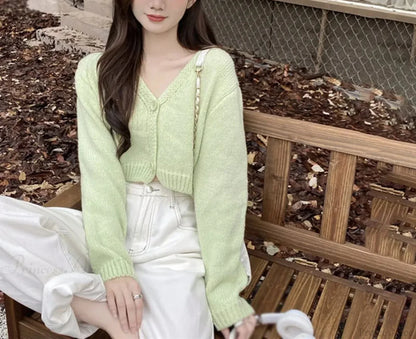 Gracefully Designed Cardigan