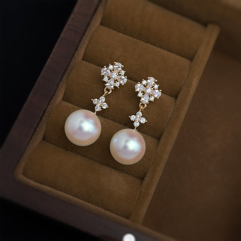 Luna Belle Pearl Earrings
