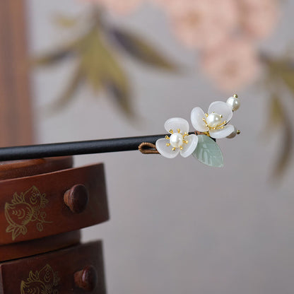 Magnolia Pearl Spiritual Protection Hairpin With Grain Wood