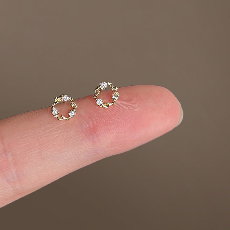 Mini Wreath Stud Earrings