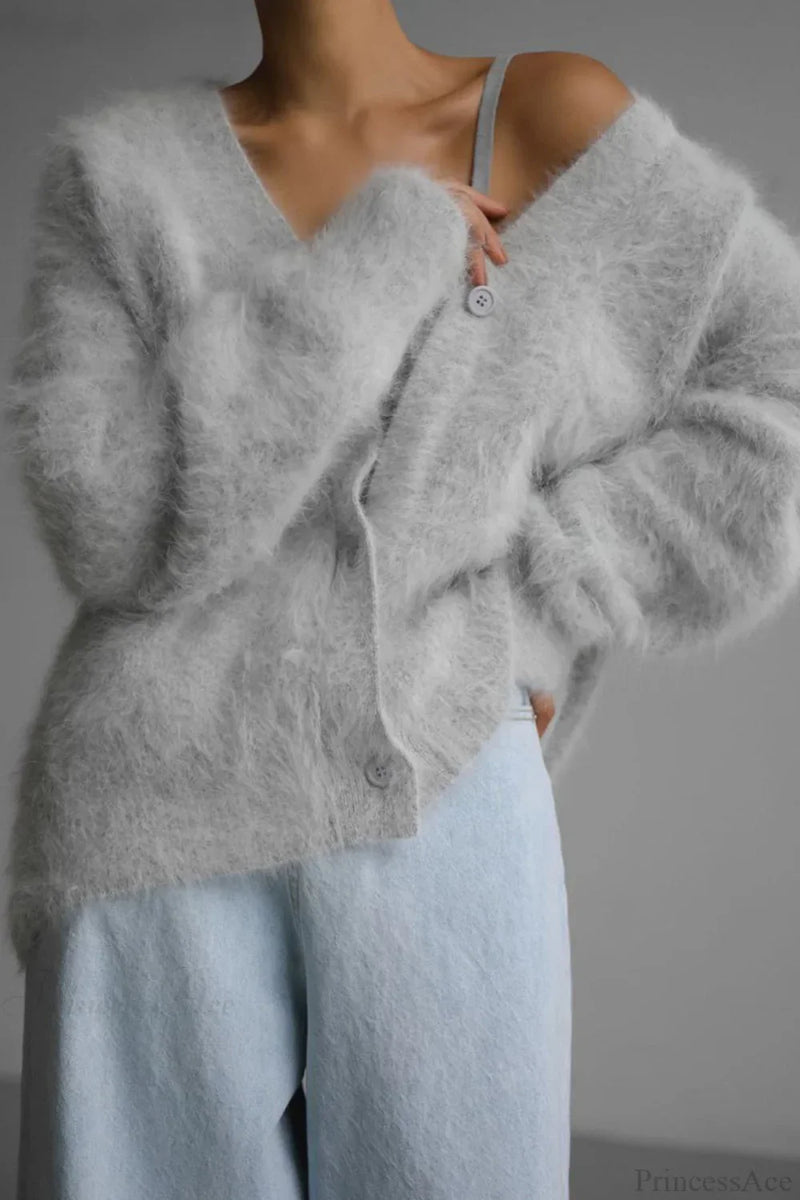Elegantly Designed Cardigan