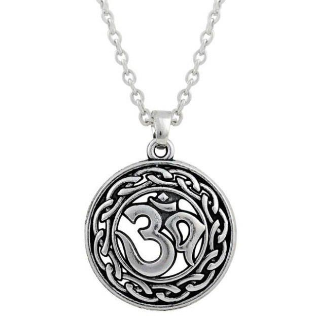 Style Om Necklace