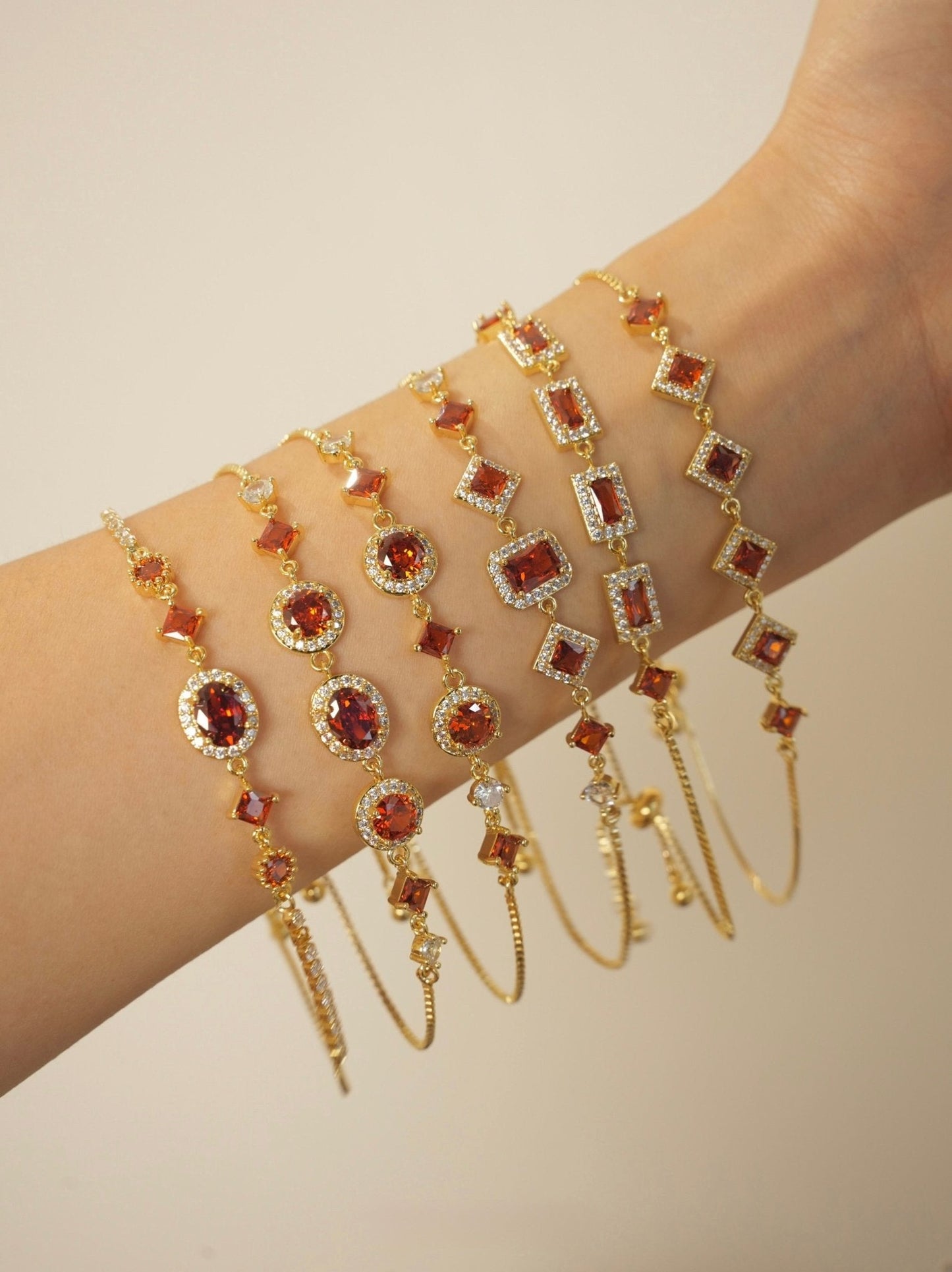 Ophelia Bracelet in Red