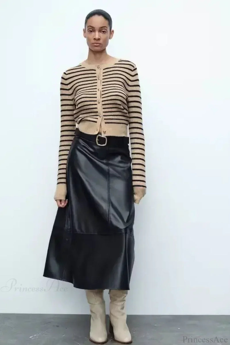 Timeless Vintage Style Cardigan