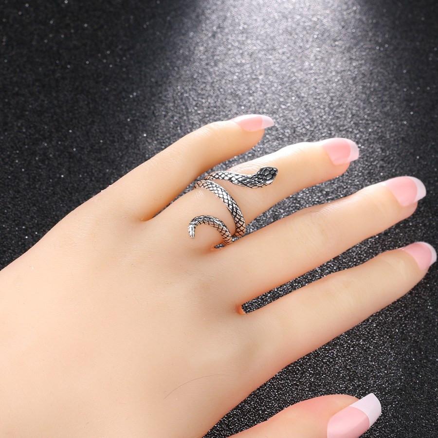 Gothic Style Snake Wrap Ring