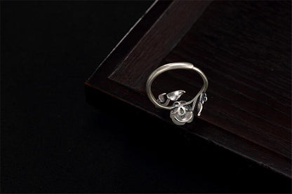 Majestic Rose Silver Ring