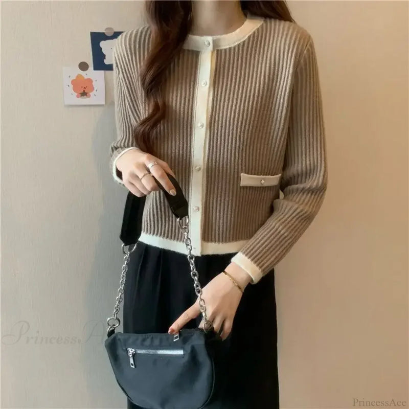 Elegantly Designed Cardigan