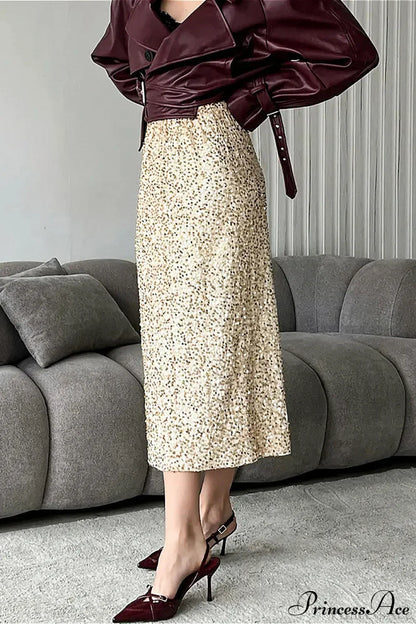 Timeless Vintage Style Garment