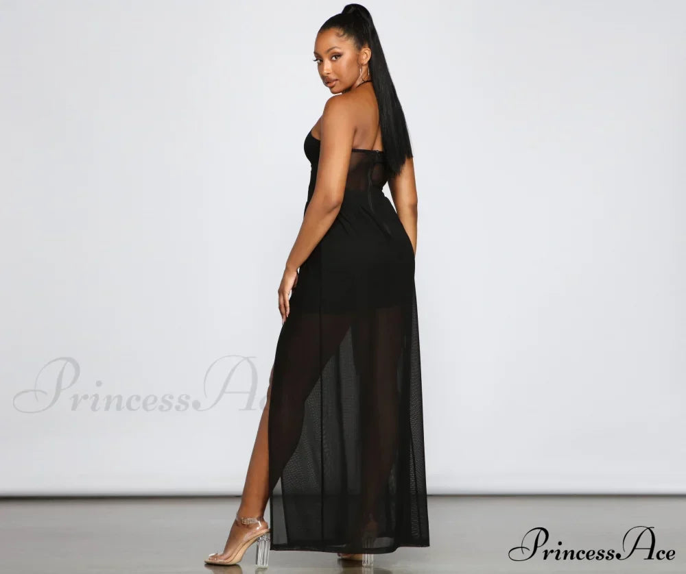 Elegantly Designed Dress