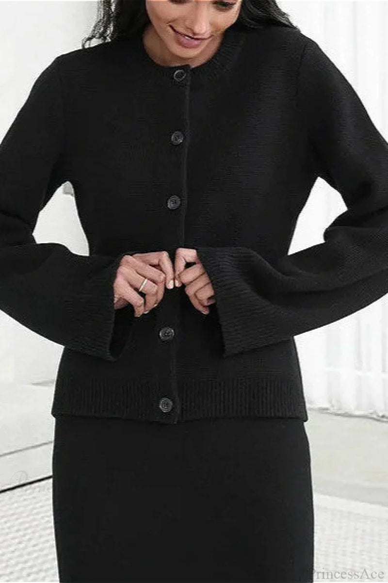 Gracefully Designed Cardigan