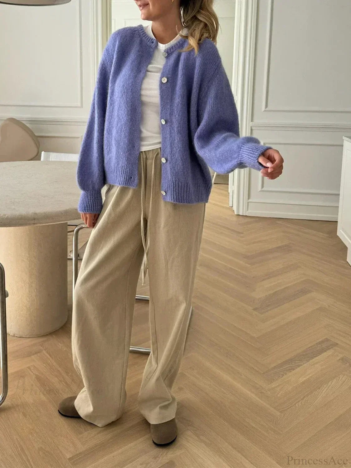 Classic Designed Cardigan
