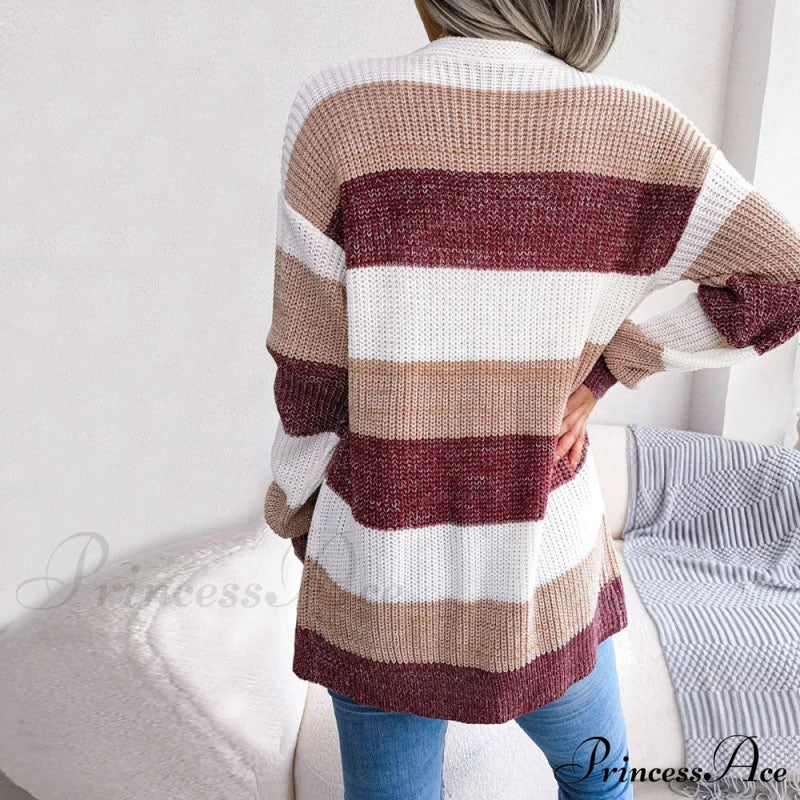 Gracefully Designed Cardigan