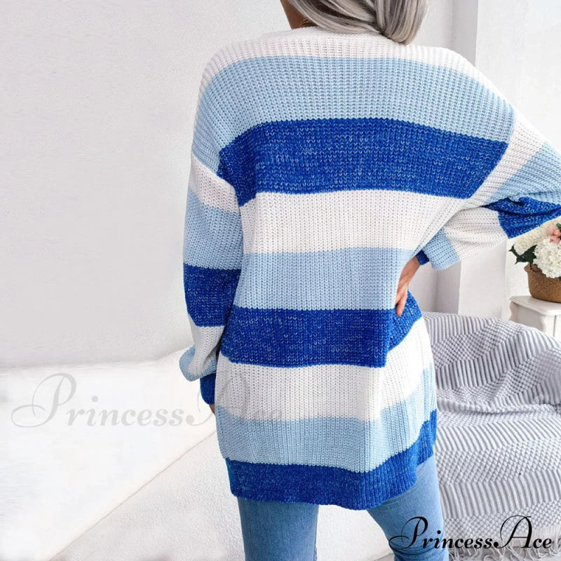 Gracefully Designed Cardigan