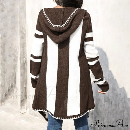 Elegantly Designed Cardigan