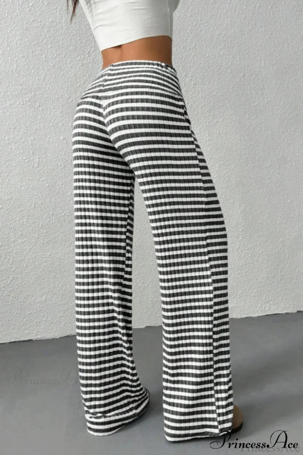 Elegantly Designed Pants