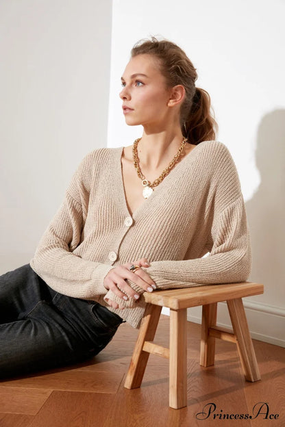 Gracefully Designed Cardigan