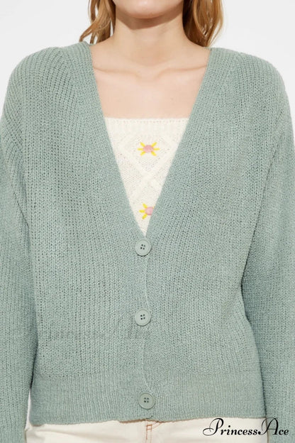 Gracefully Designed Cardigan