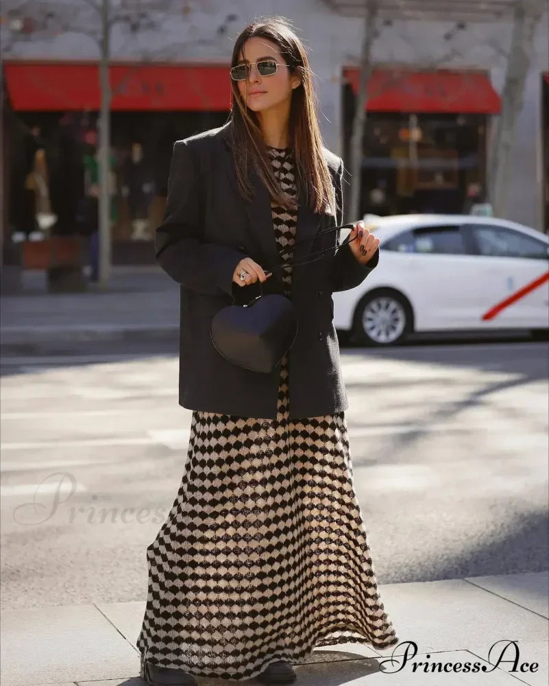 Timeless Vintage Style Dress