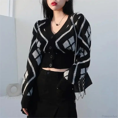 Gracefully Designed Cardigan