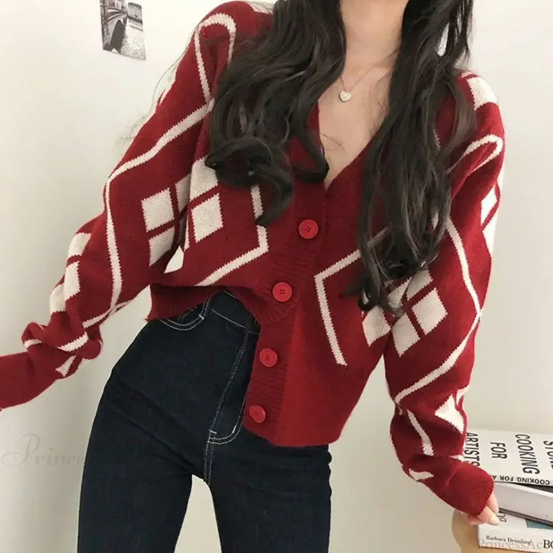 Gracefully Designed Cardigan