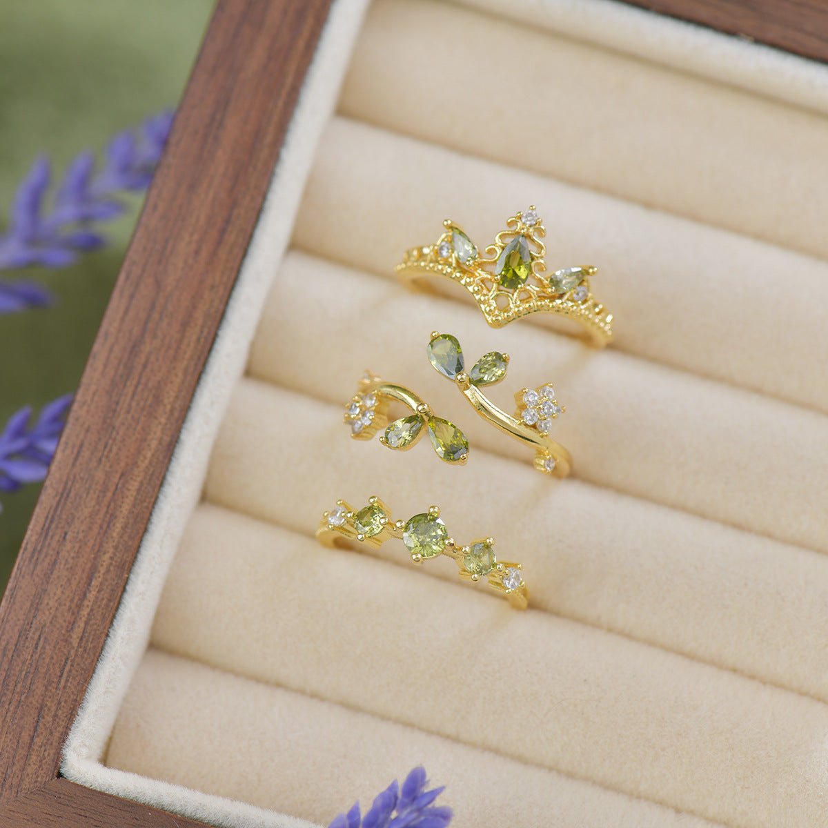 Verdant Crown Ring