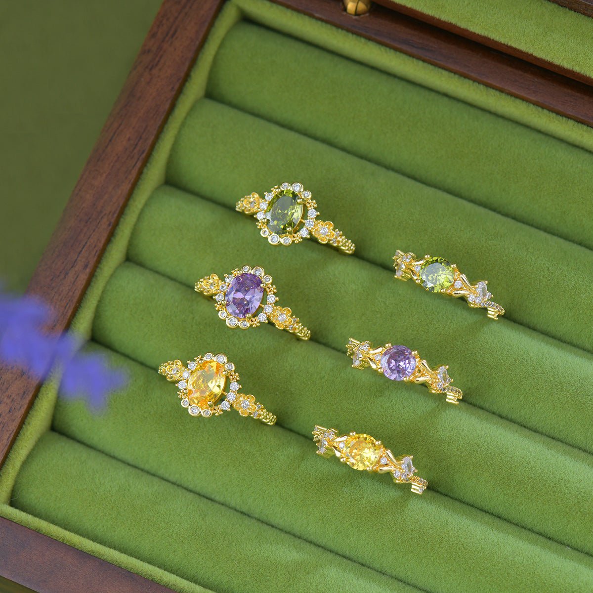 Verde Bloom Ring