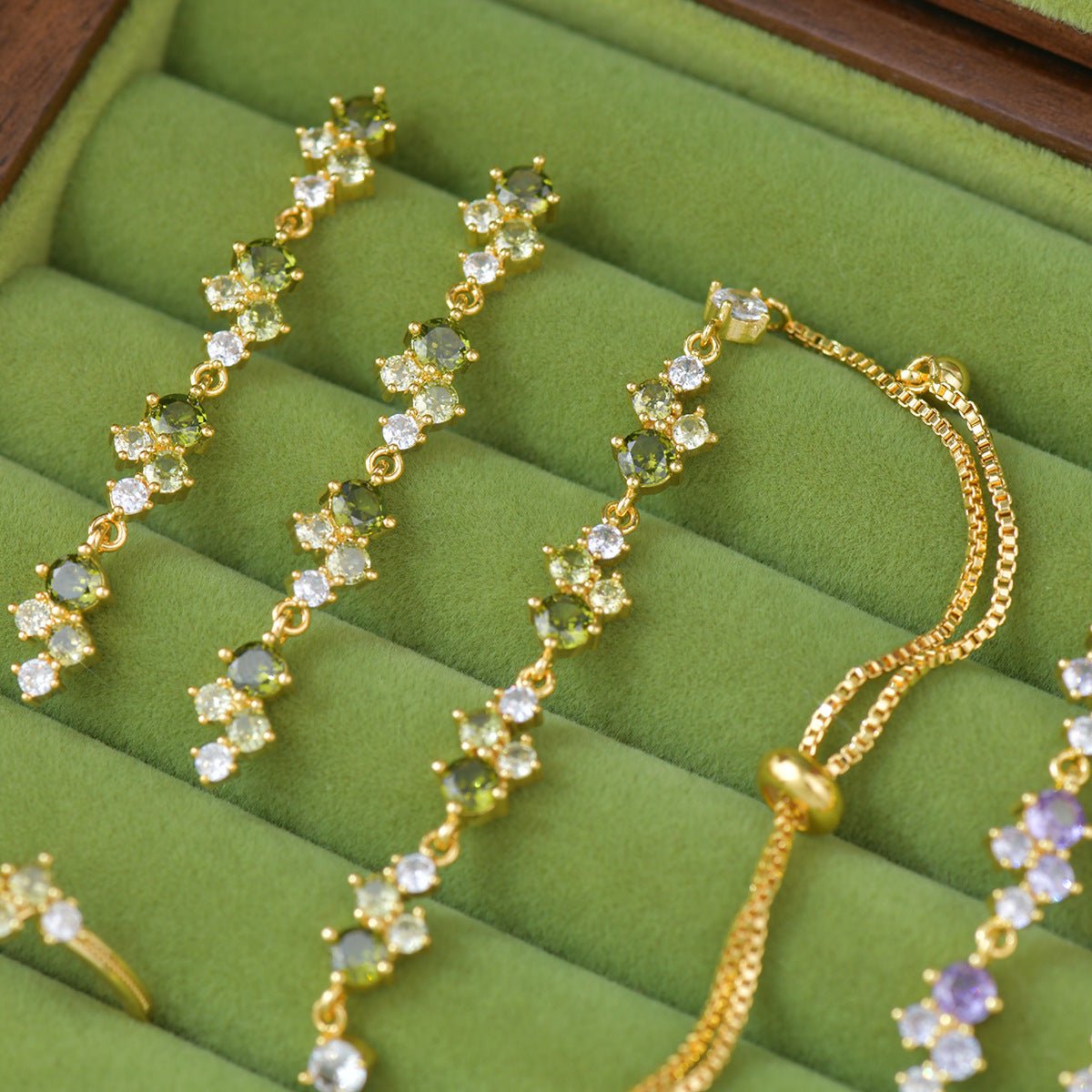 Verde Cascade Earrings