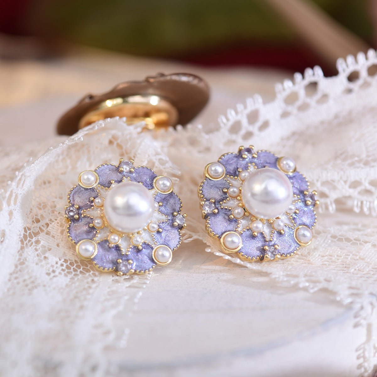 [] Baroque Earrings