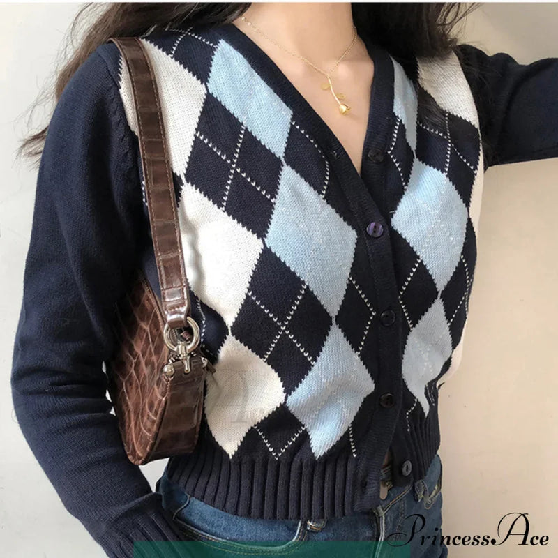 Elegantly Designed Cardigan