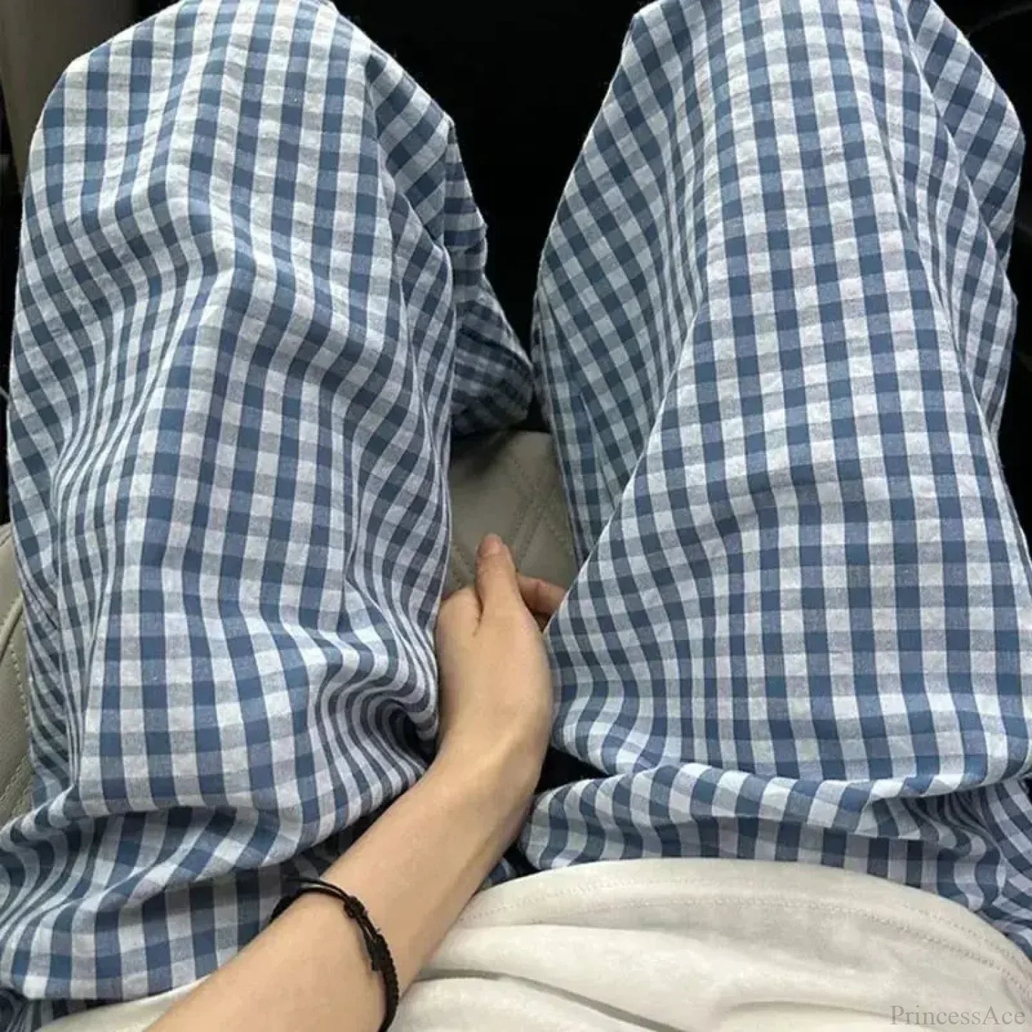 Elegantly Designed Pants