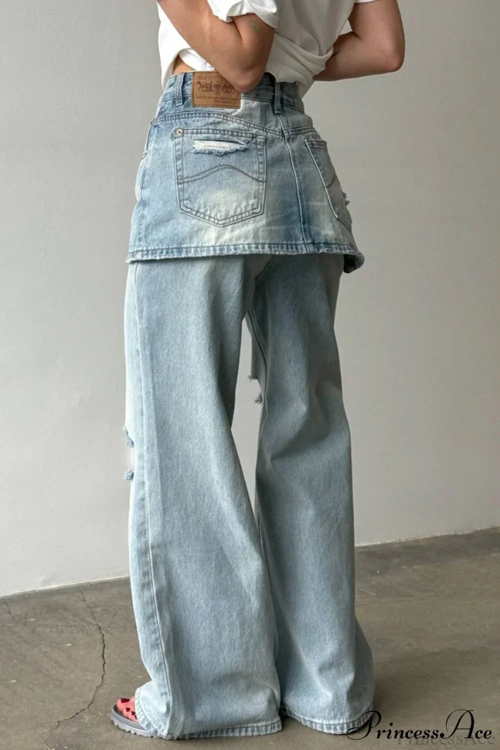 Elegantly Designed Garment