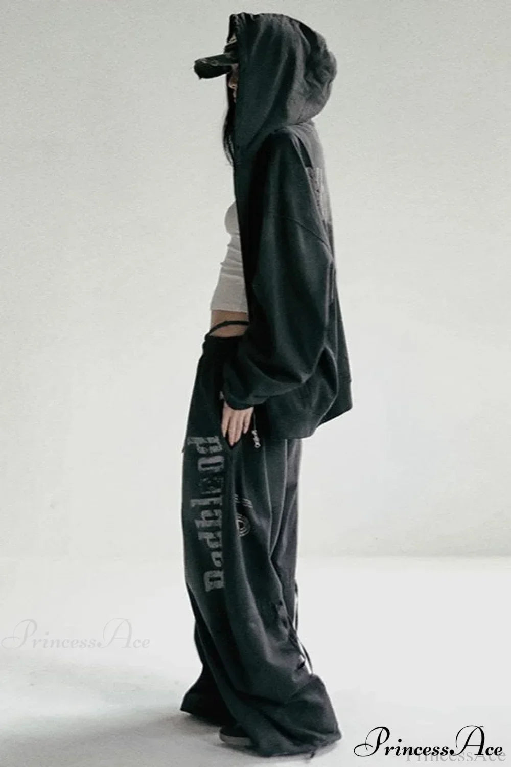 Elegantly Designed Pants