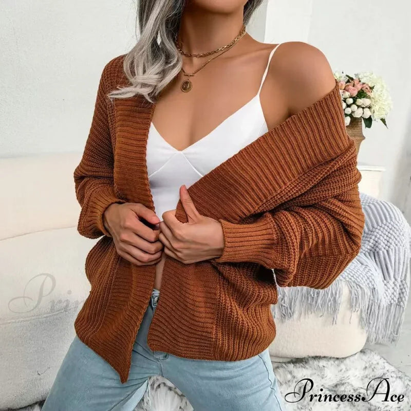 Timeless Vintage Style Cardigan